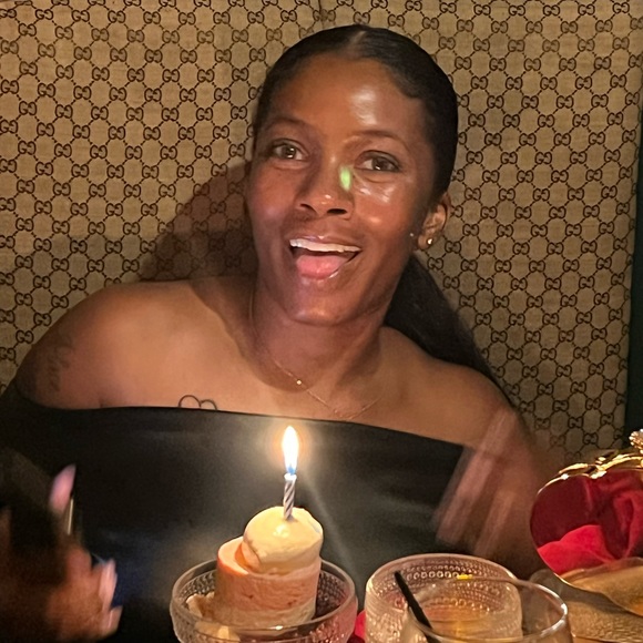 Wore this dress to my birthday dinner with clear heels - Picture 2 of 3